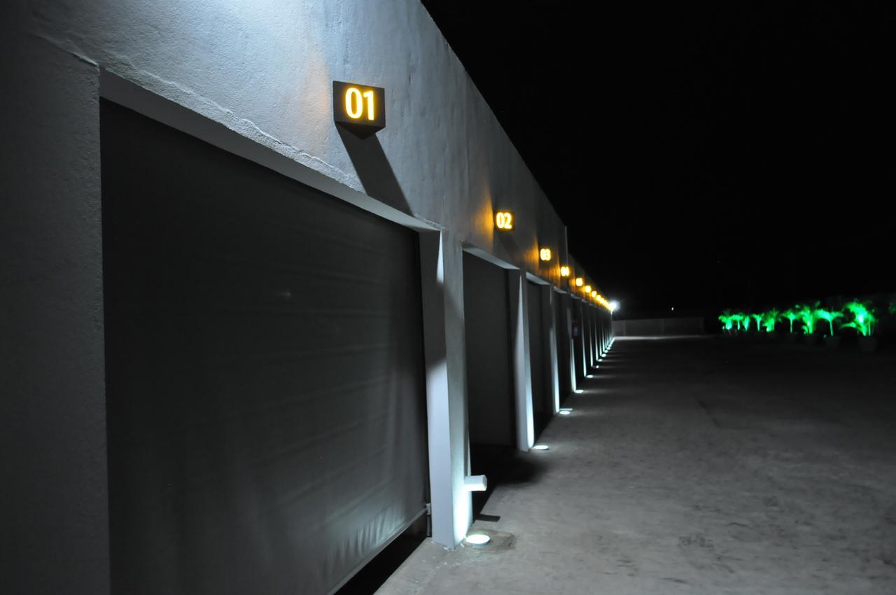 Amaretto Motel - Adults Only Арковерди Экстерьер фото